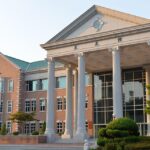 How to Handle Dietary Restrictions or Allergies in a Foreign Country.